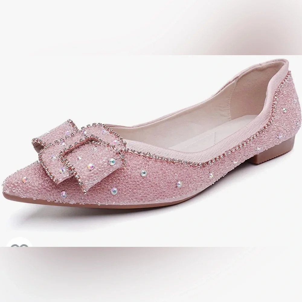 Flats - Picture 1 of 2
